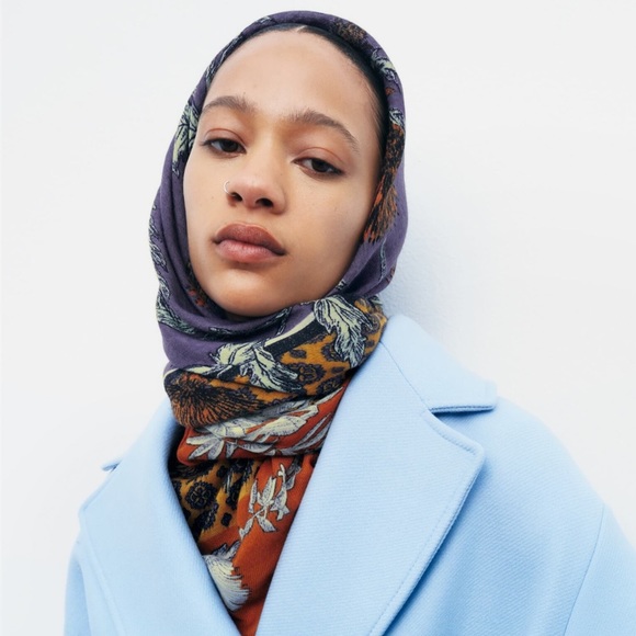 NWT. Zara Orange/Blue 100% Wool Printed Scarf. - Picture 4 of 9